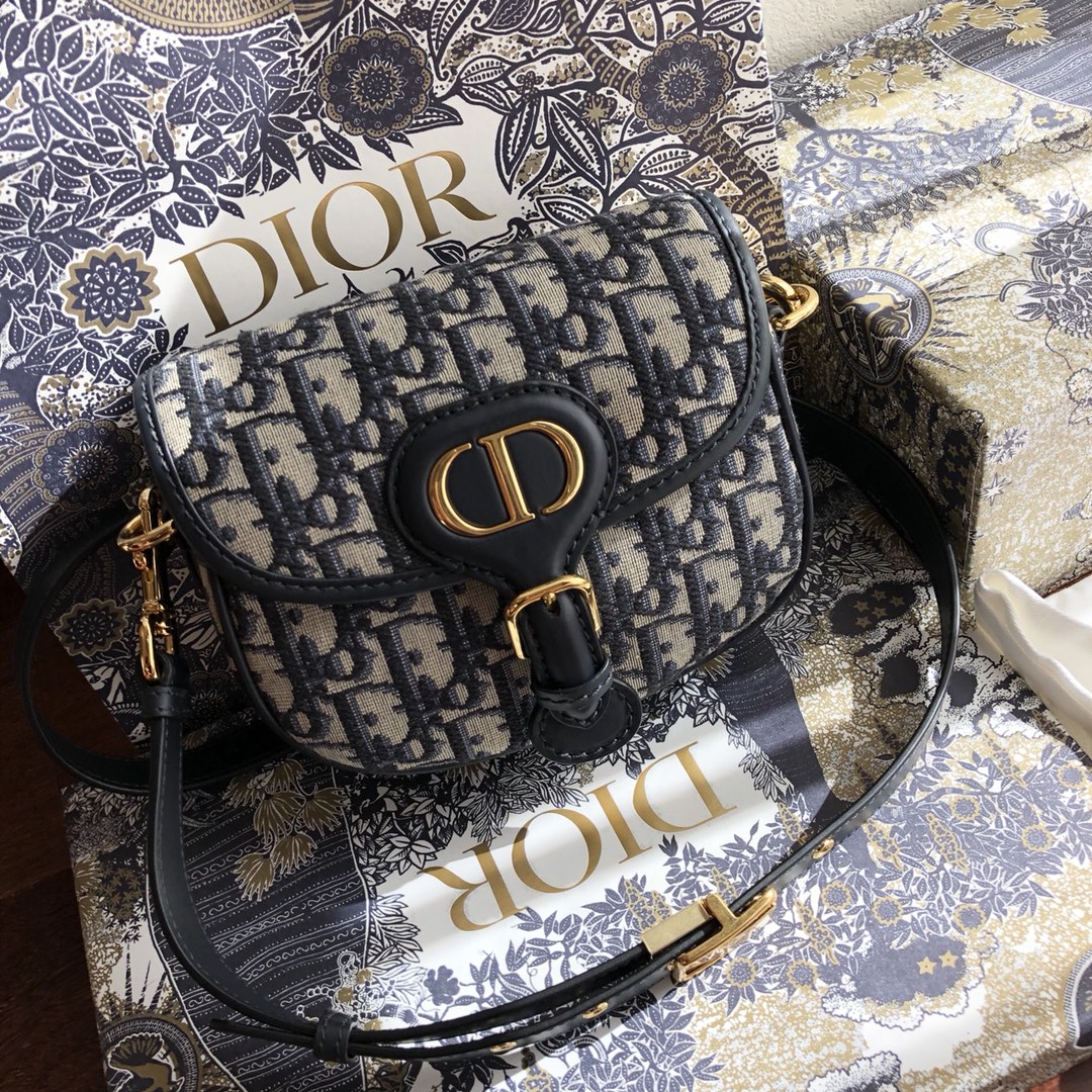 Dior Small Oblique Bobby Bag - Image 3
