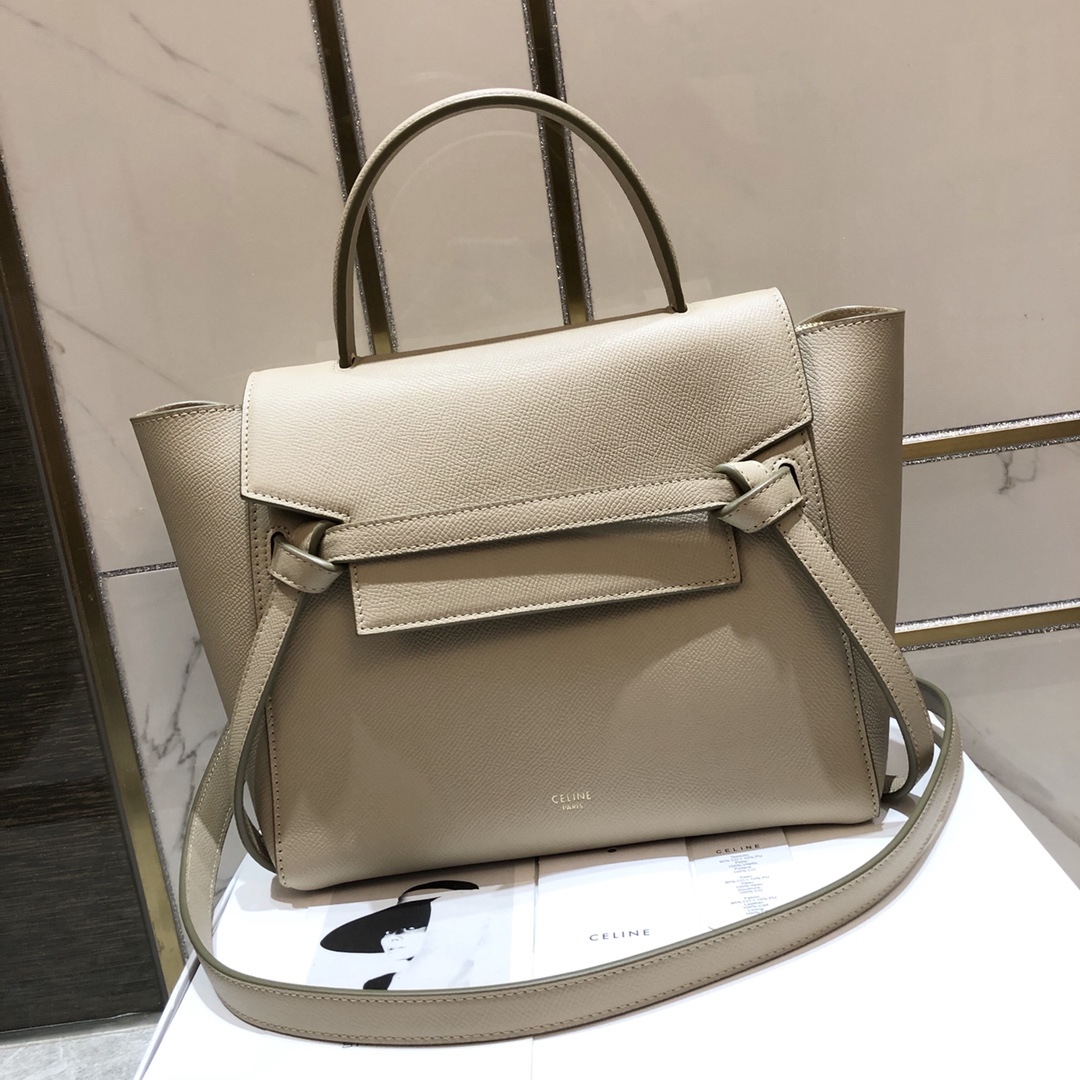 db9bf2_0cbdf2b8cd574de1b6000184b7f842a6mv2.jpg Celine Belt Catfish Medium Leather Bag - Image 1