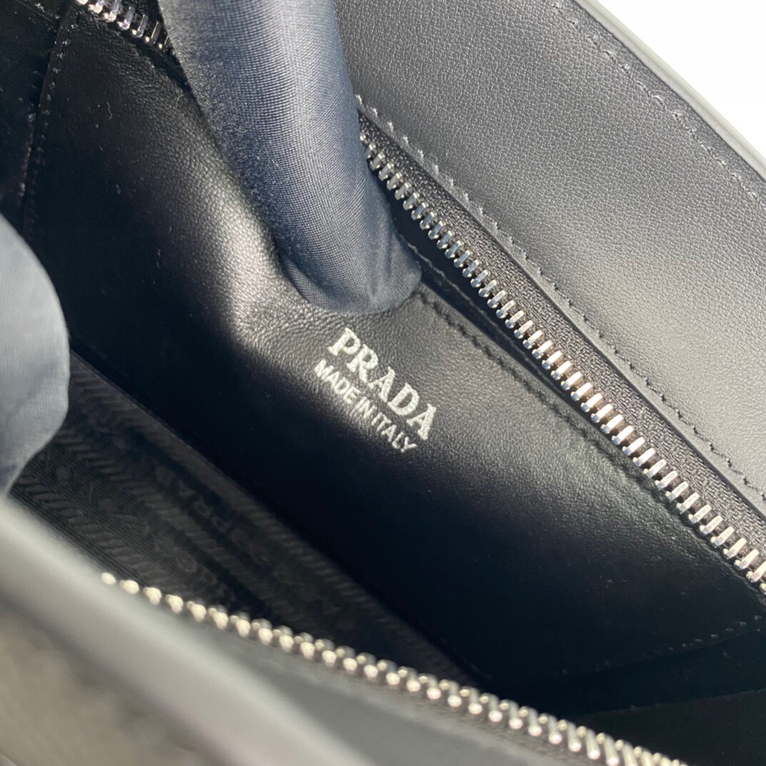 Prada Bags - Image 8