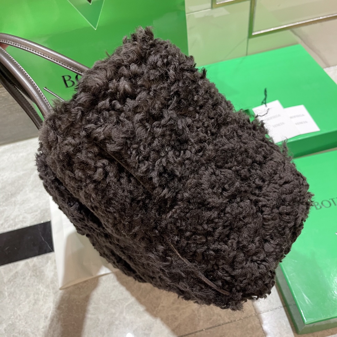 Bottega Veneta Arco Tote Bag - Image 5