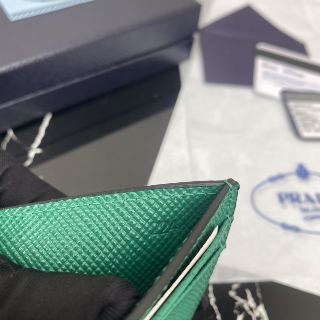 Prada Bags - Image 9