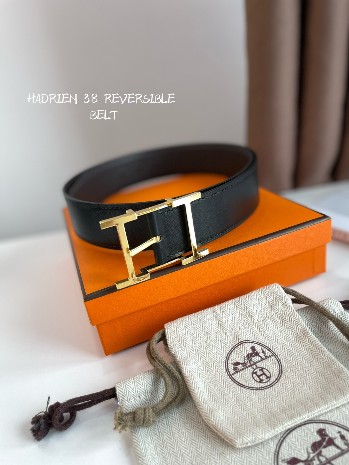 db9bf2_16e056b0a74141f2be97501aa6ee6654mv2.jpg Hermes Shoes - Image 1