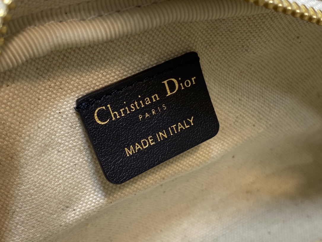 Dior Bowling Bag in White - Image 10