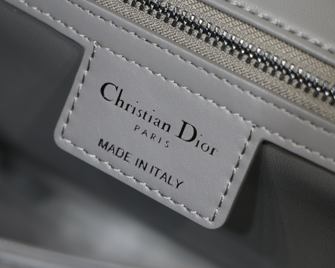 Dior Medium Grey Caro Bag - Image 9