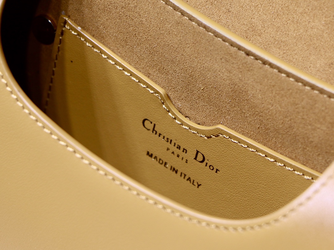Dior Small Bobby Bag in Caramel Leather - Image 7