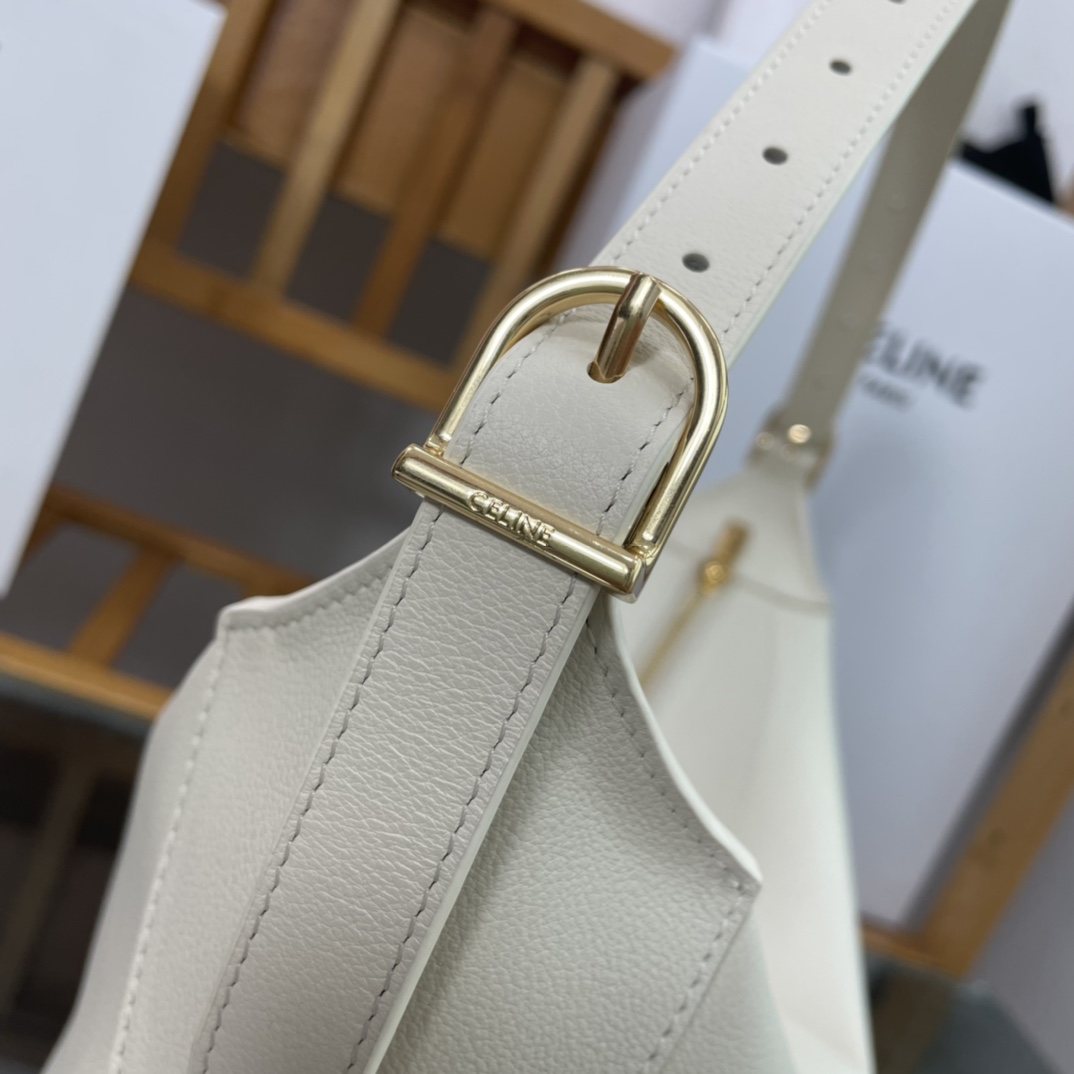 Loewe Bag - Image 9