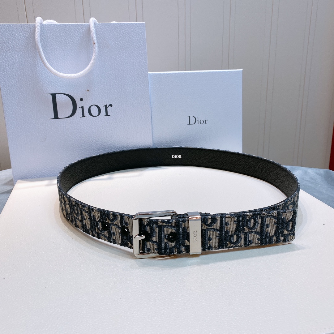 db9bf2_1b1b786408304dd981bd2df15751b417mv2.jpg Dior Classic Buckle Belt - Image 1
