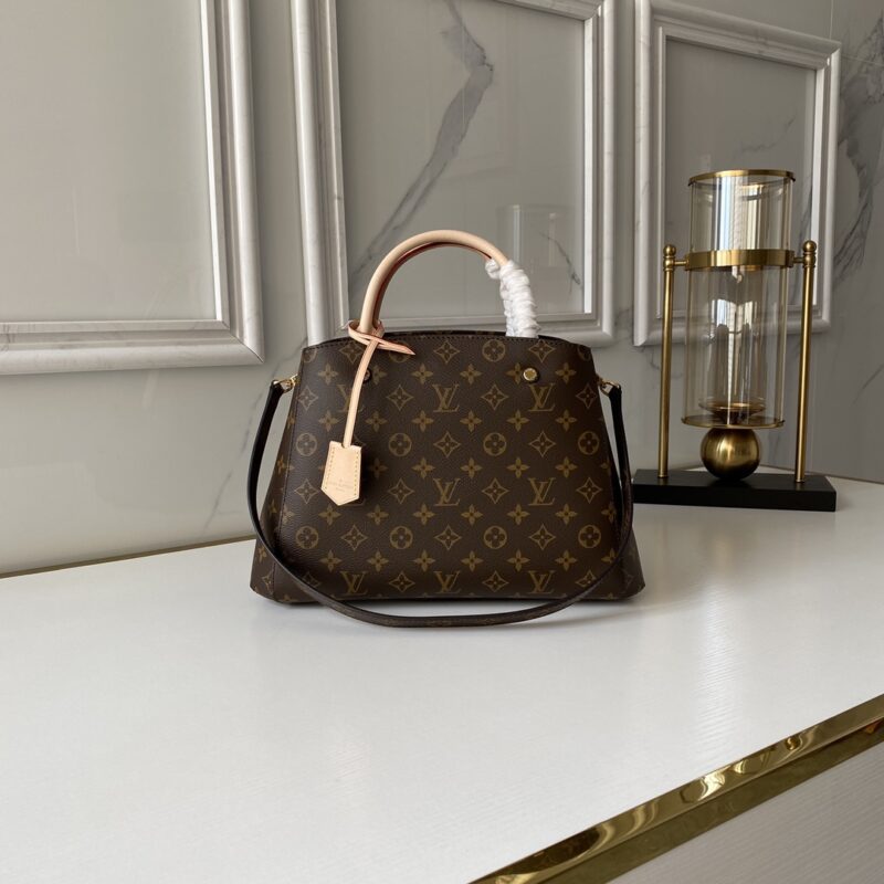 Louis Vuitton Medium Montaigne BB Bag