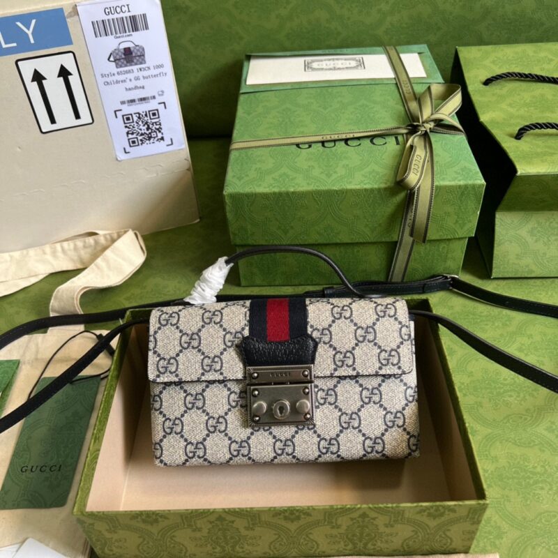 Gucci Padlock Chain Bag