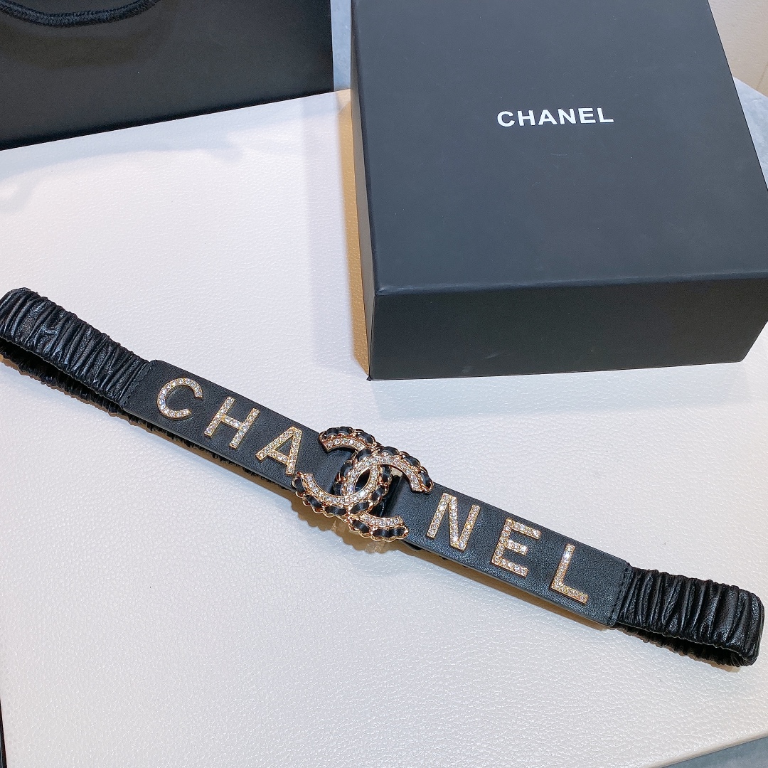 db9bf2_230e973f568b4645ae8df0c3246260fbmv2.jpg Chanel CC Buckle Elastic Belt - Image 1