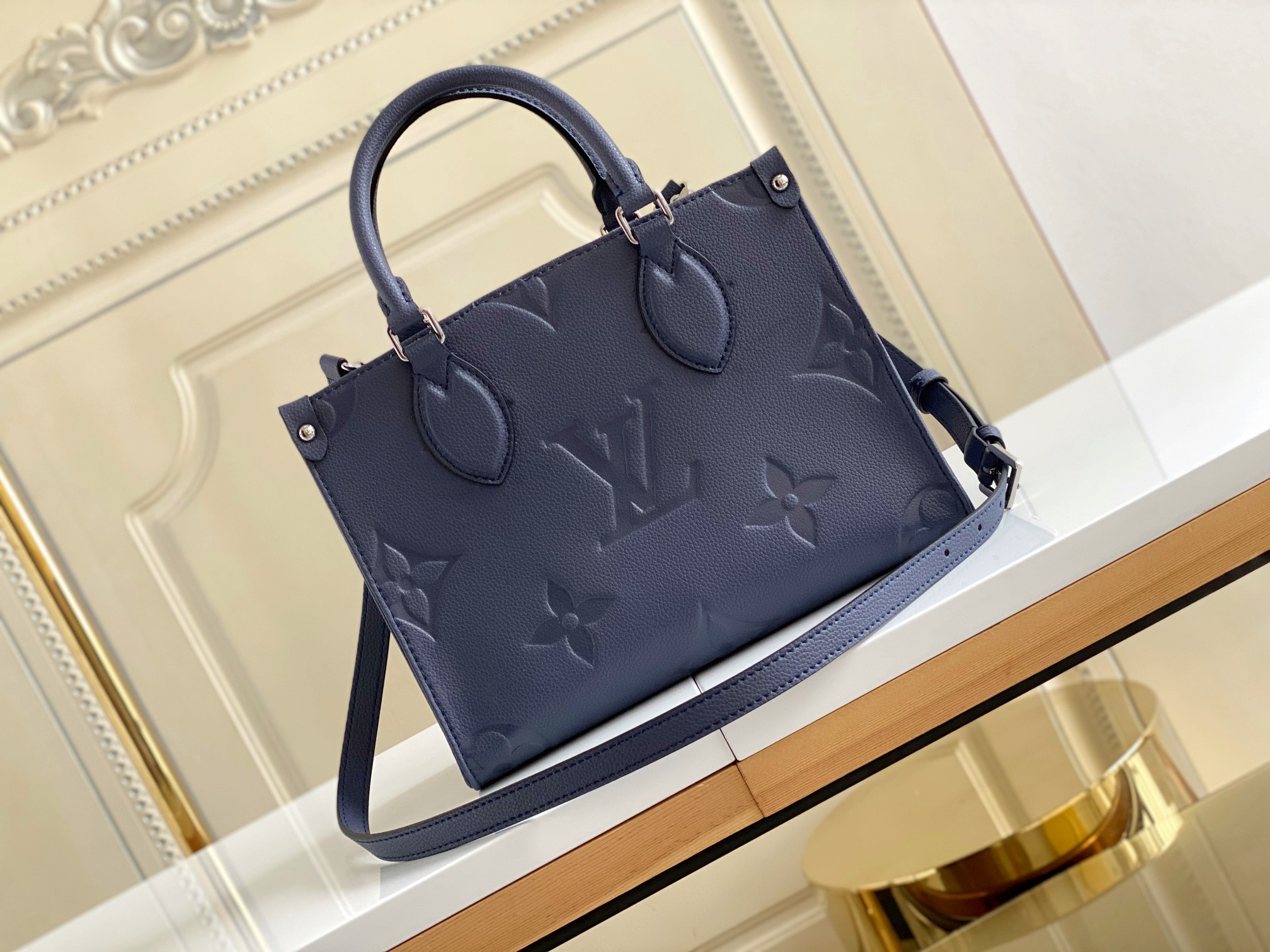 Louis Vuitton OnTheGo Small Tote Bag - Image 3