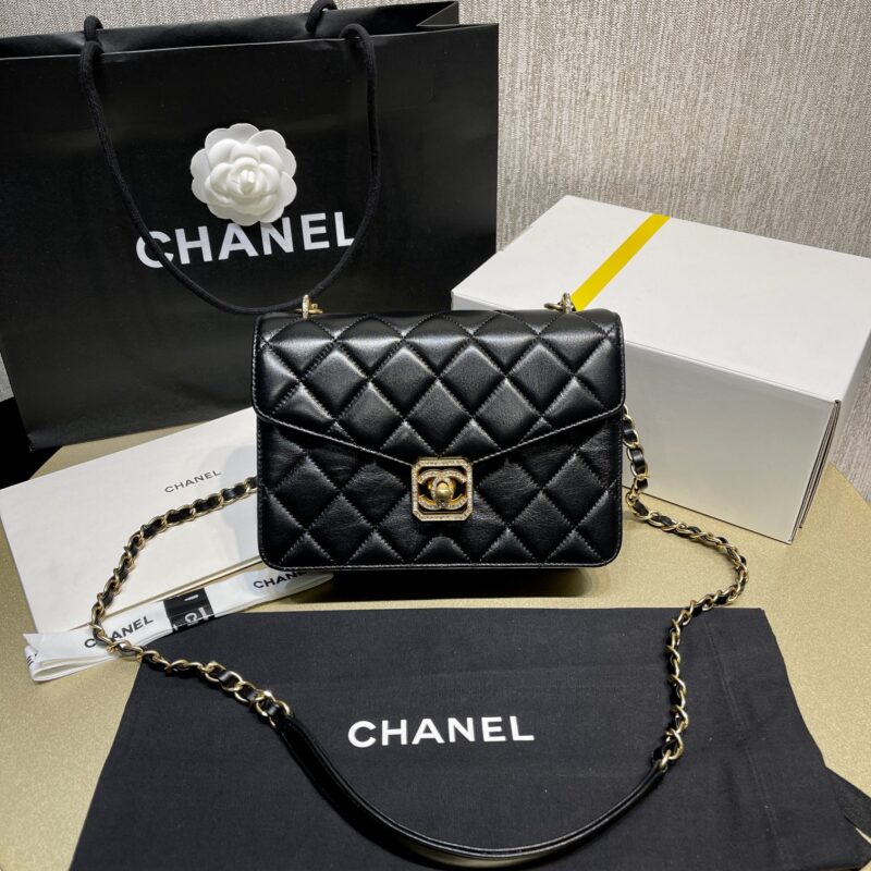 Chanel WOC