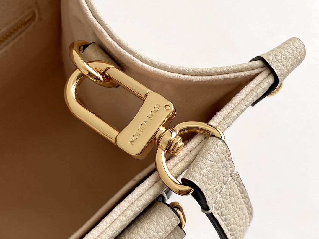 Louis Vuitton OnTheGo Small Tote Bag - Image 9