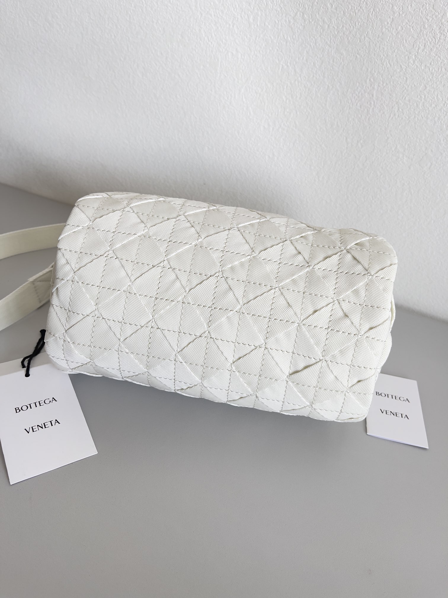 Bottega Veneta Bag - Image 4