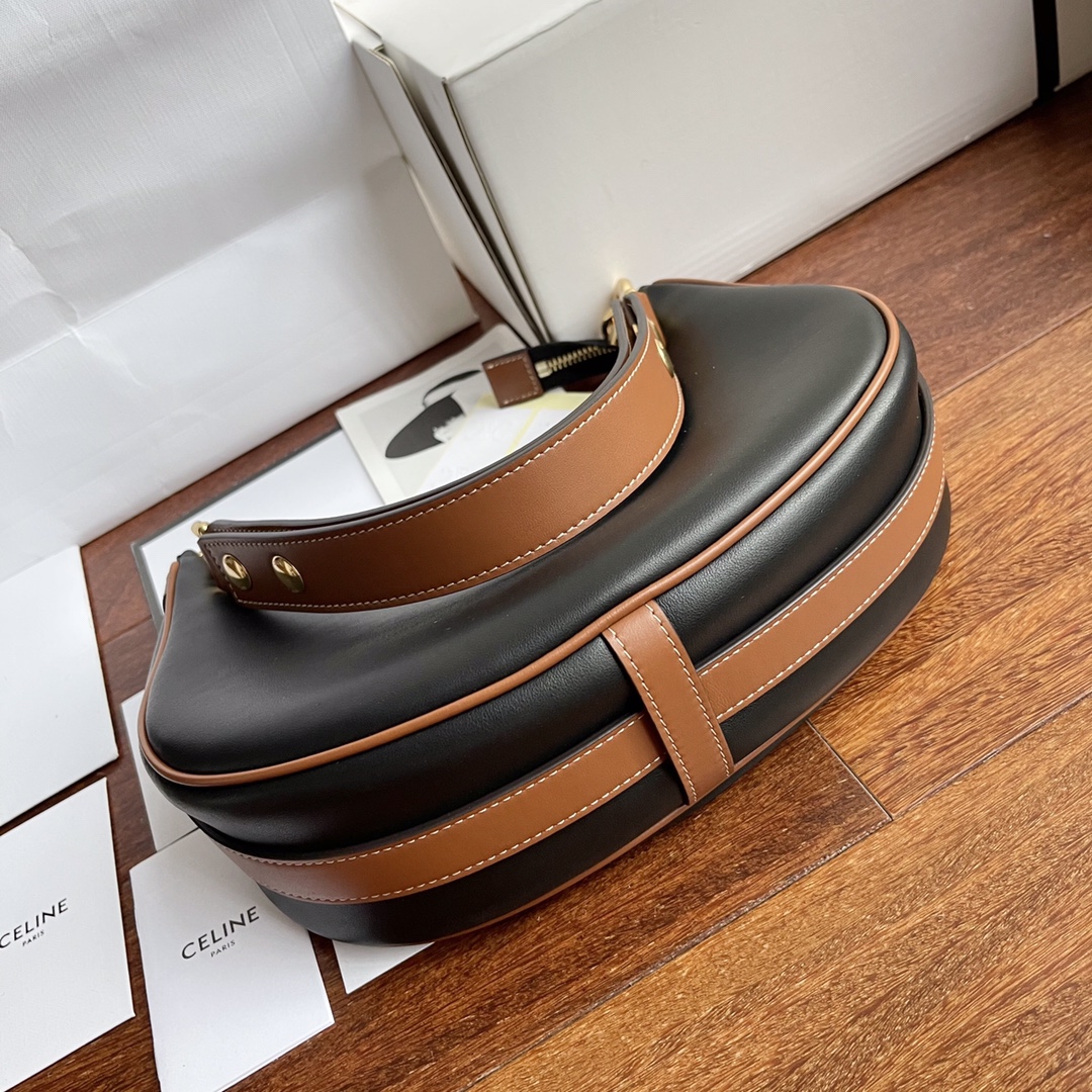 Celine Black Leather Underarm Ava Strap Bag - Image 4