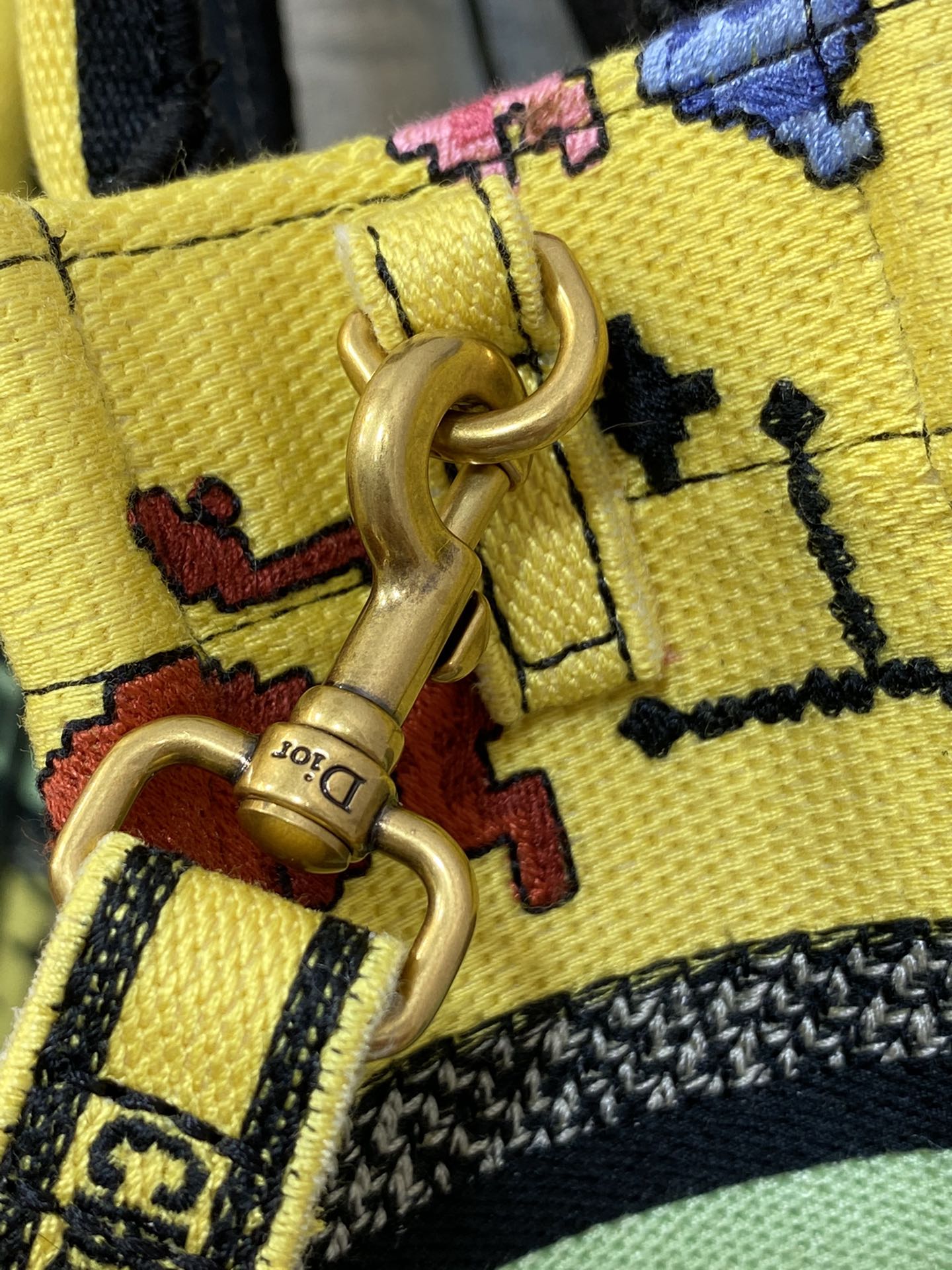 Dior Mini Vertical Constellations Tote Bag - Image 9