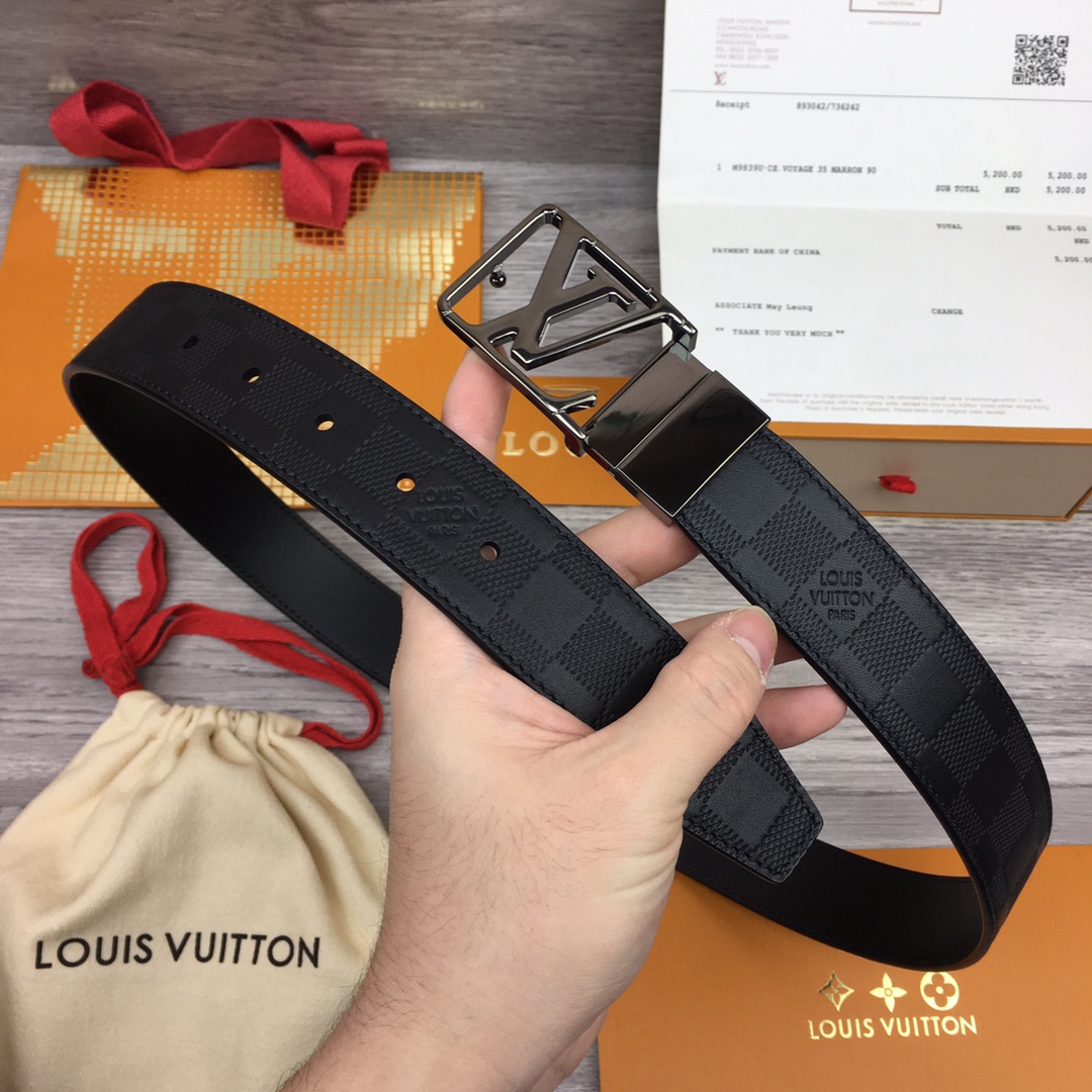 db9bf2_2aa0f0edefac42b892d0ad883f3ddefcmv2.jpg Louis Vuitton Pin LV Buckle 3.5mm Reversible Belt - Image 1