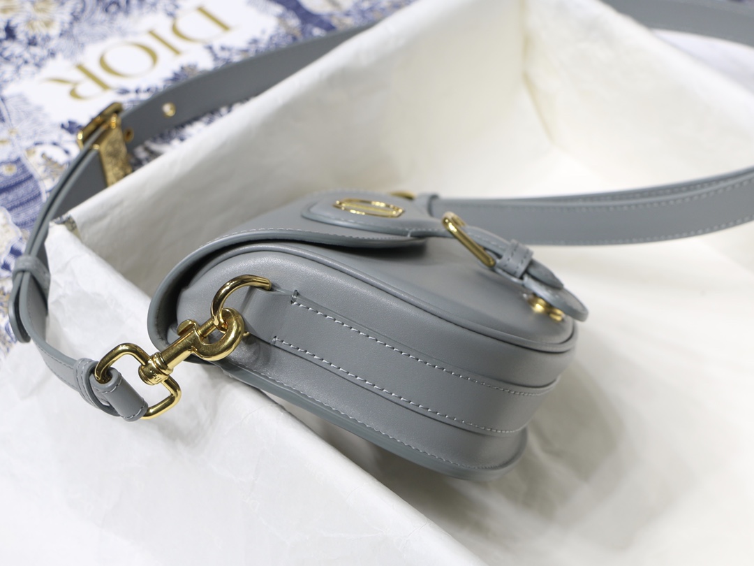 Dior Small Bobby Bag in Grey Leather - Image 5