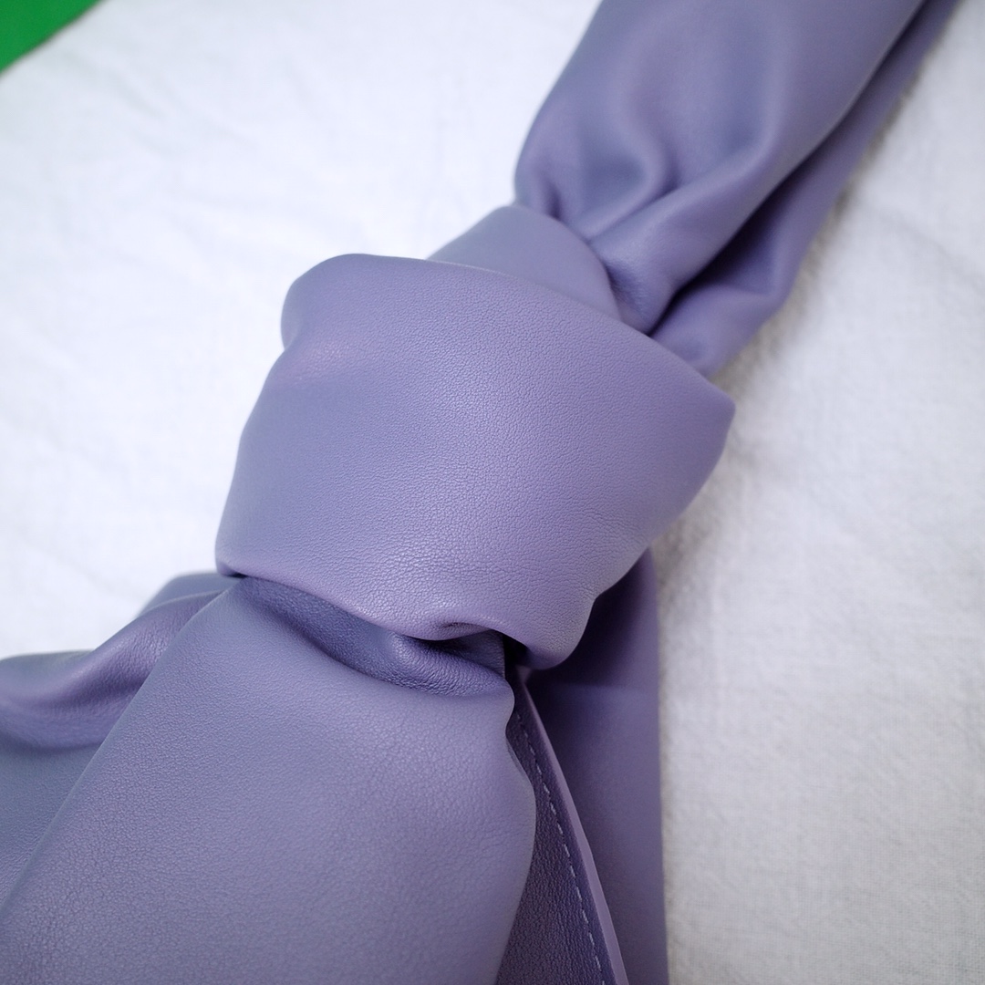 Bottega Veneta Bag - Image 8