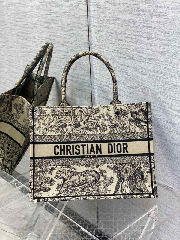 Dior Medium Tote Bag in Tiger Embroidery