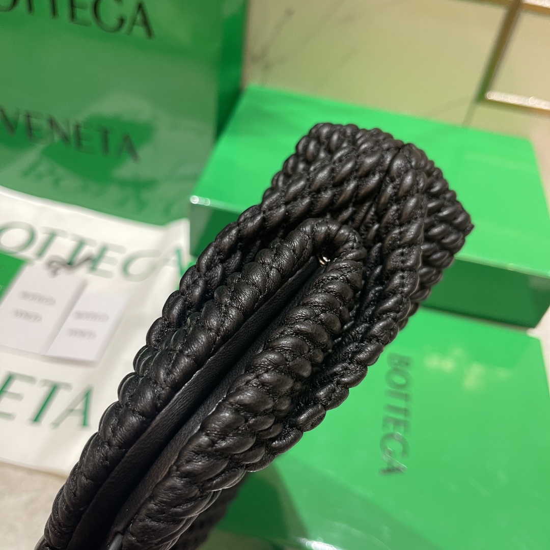 Bottega Veneta Bag - Image 5