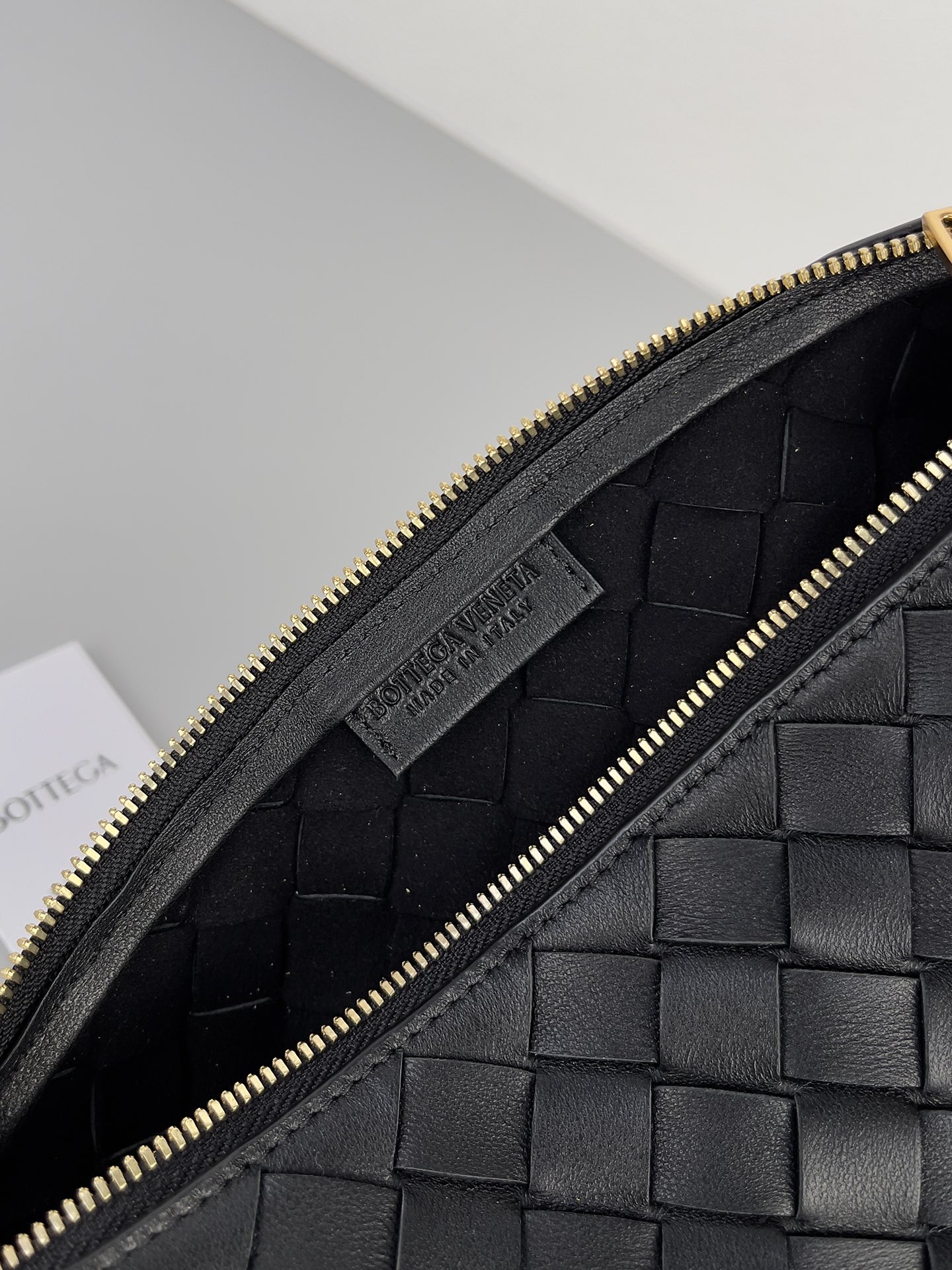 Bottega Veneta Bag - Image 9