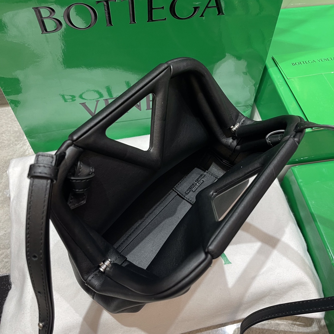 Bottega Veneta Bag - Image 6