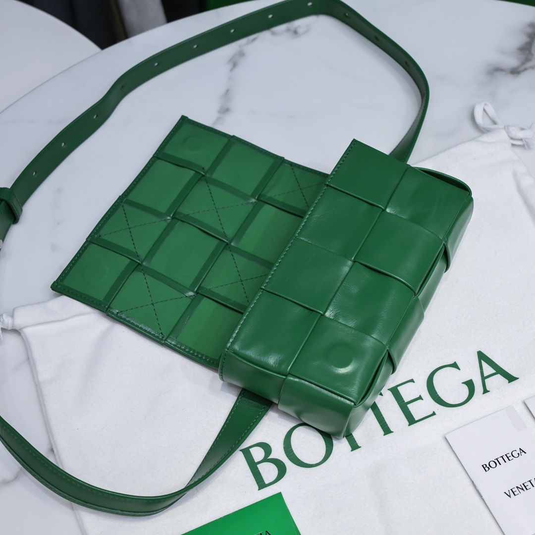 Bottega Veneta Bag - Image 6