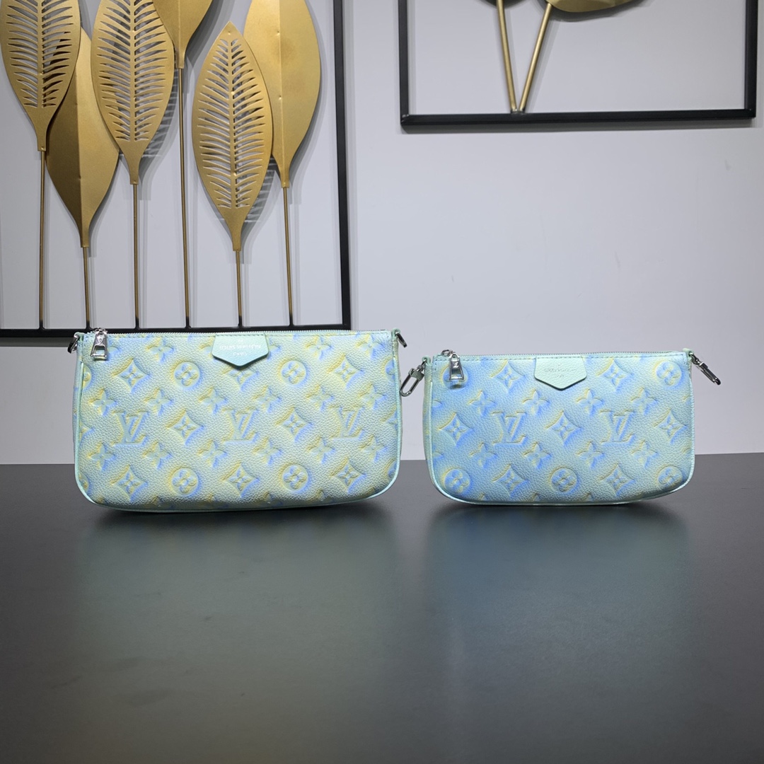 db9bf2_36448d06f8a24981a8de9f4e0eb7c7ddmv2.jpg Louis Vuitton Bag - Image 1