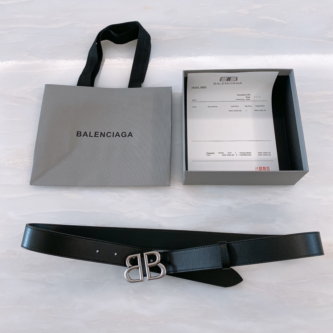 db9bf2_373d2e83f8aa4d2794756c40b6d0ea82mv2.jpg Balenciaga Belt - Image 1