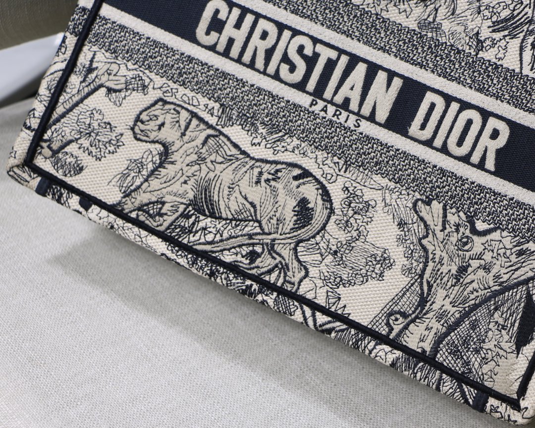 Dior Small Book Tote Bag in Black&White Tiger Embroidery - Image 7