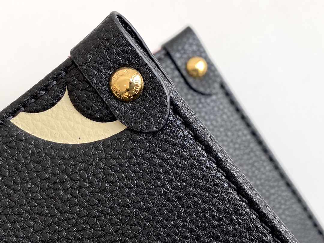 Louis Vuitton OnTheGo Small Tote Bag - Image 7