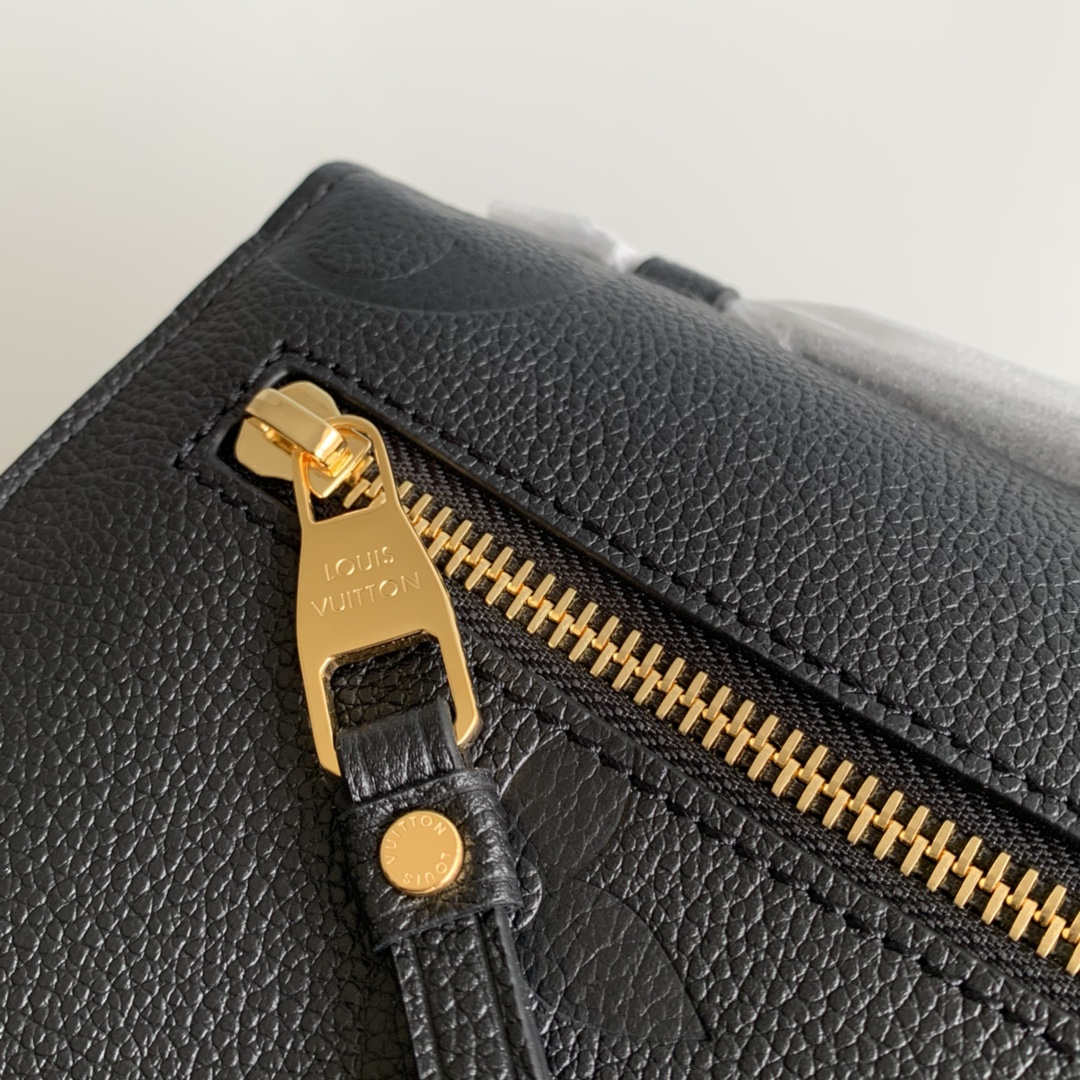 Louis Vuitton Pochette Metis Bag in Black - Image 6