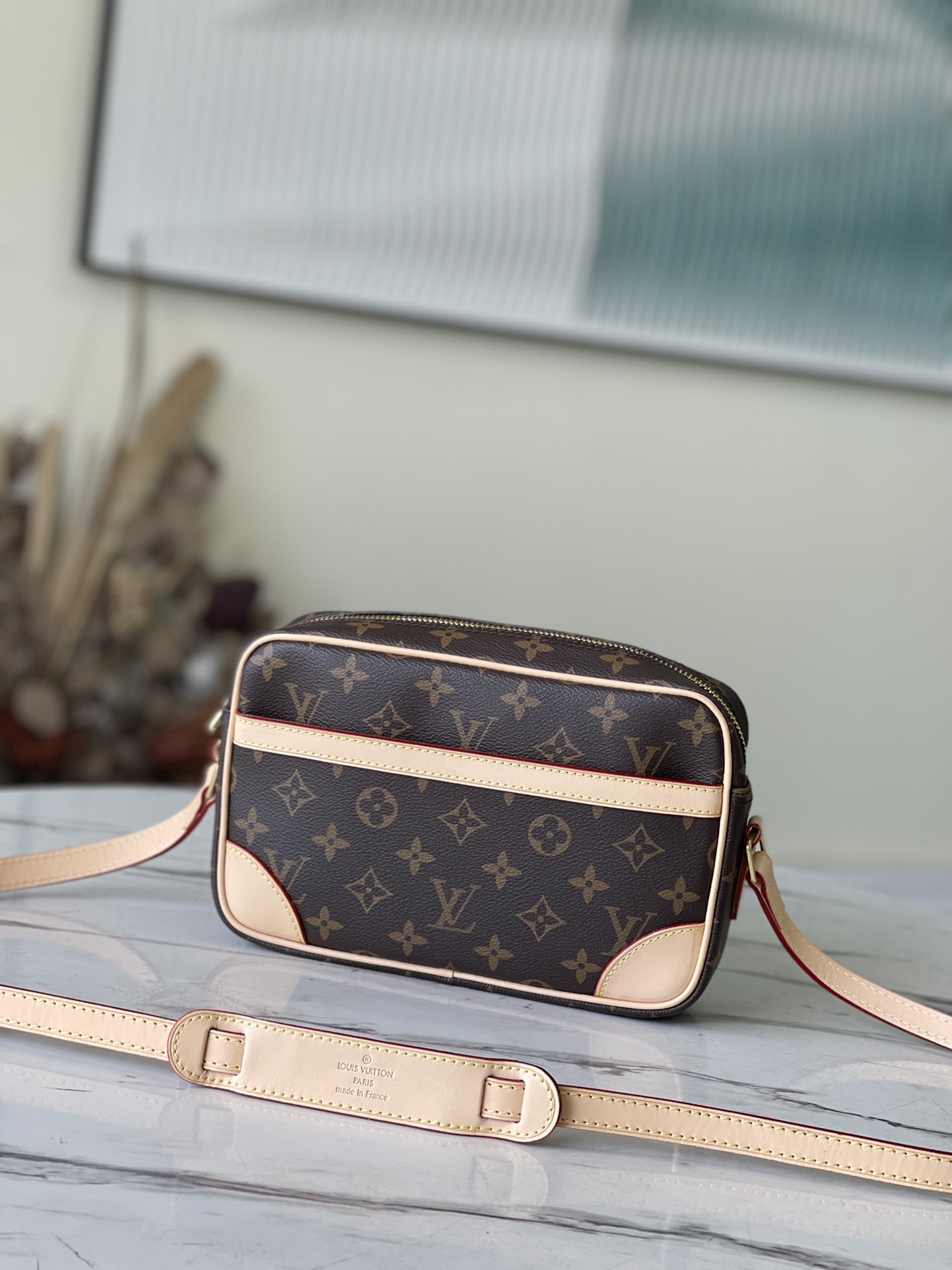Louis Vuitton Small Messenger Bag in Monogram Canvas