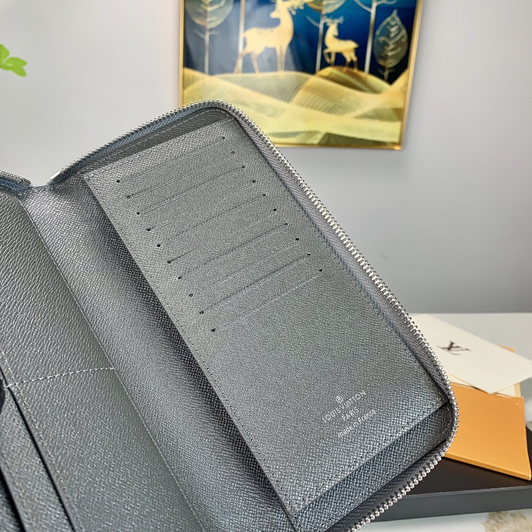 Louis Vuitton Zippy Vertical Wallet - Image 10