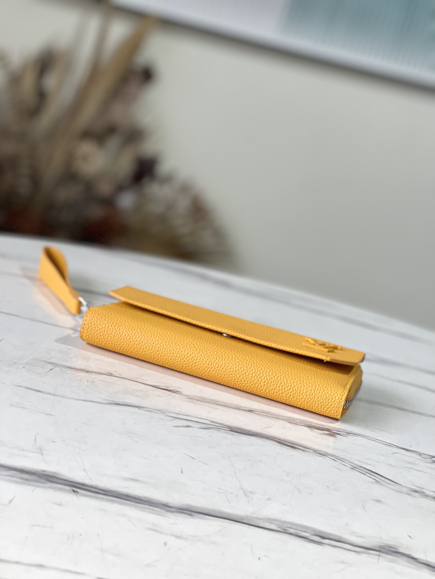 Louis Vuitton Aerogram Long Wallet in Yellow - Image 5