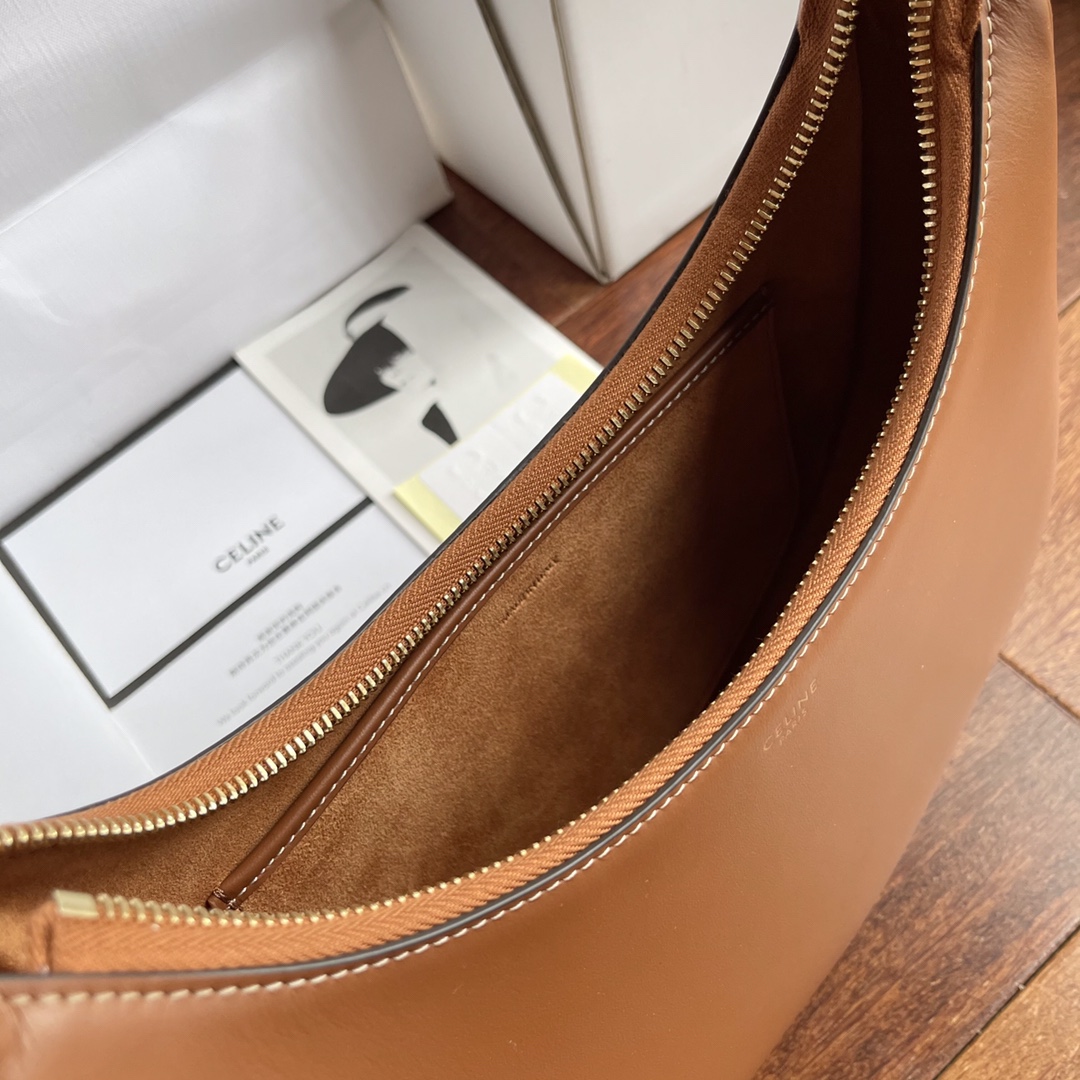 Celine Brown Leather Underarm Ava Strap Bag - Image 6