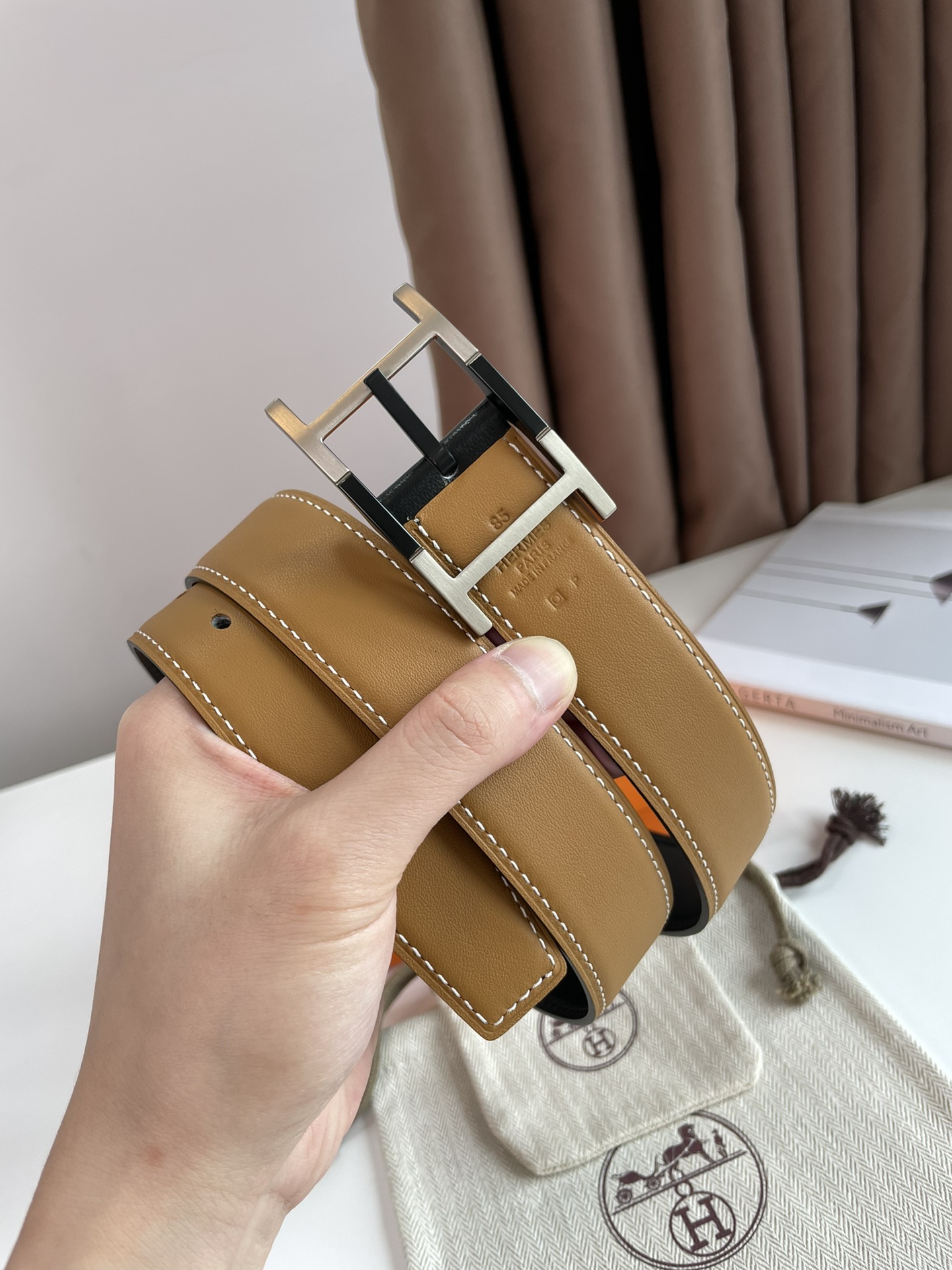 db9bf2_478387680a0949e39b75b0e0ce7a38d7mv2.jpg Hermes Shoes - Image 1