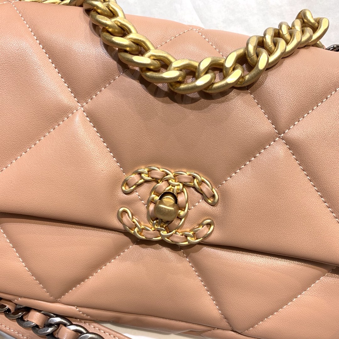 Chanel Double Chain Bag - Image 7