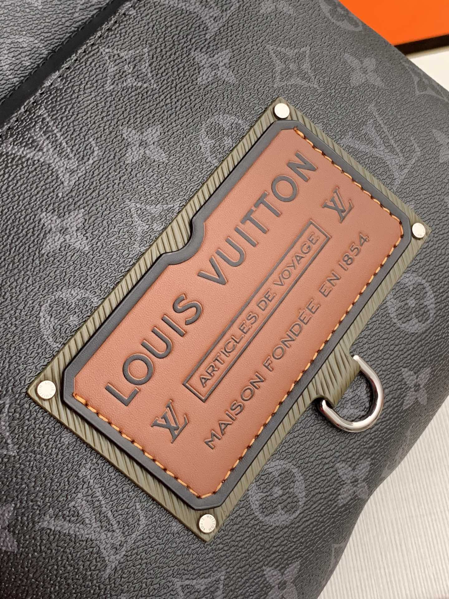 Louis Vuitton Apollo Backpack - Image 7