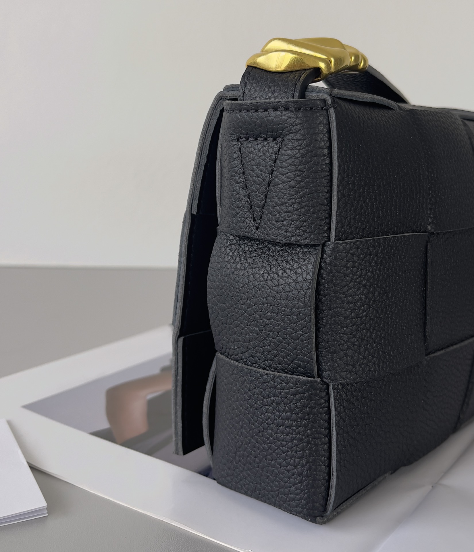Bottega Veneta Bag - Image 4