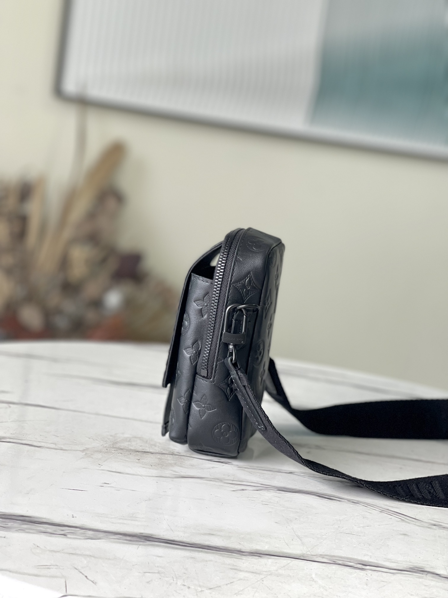 Louis Vuitton Shouder Strap Phone Case - Image 4