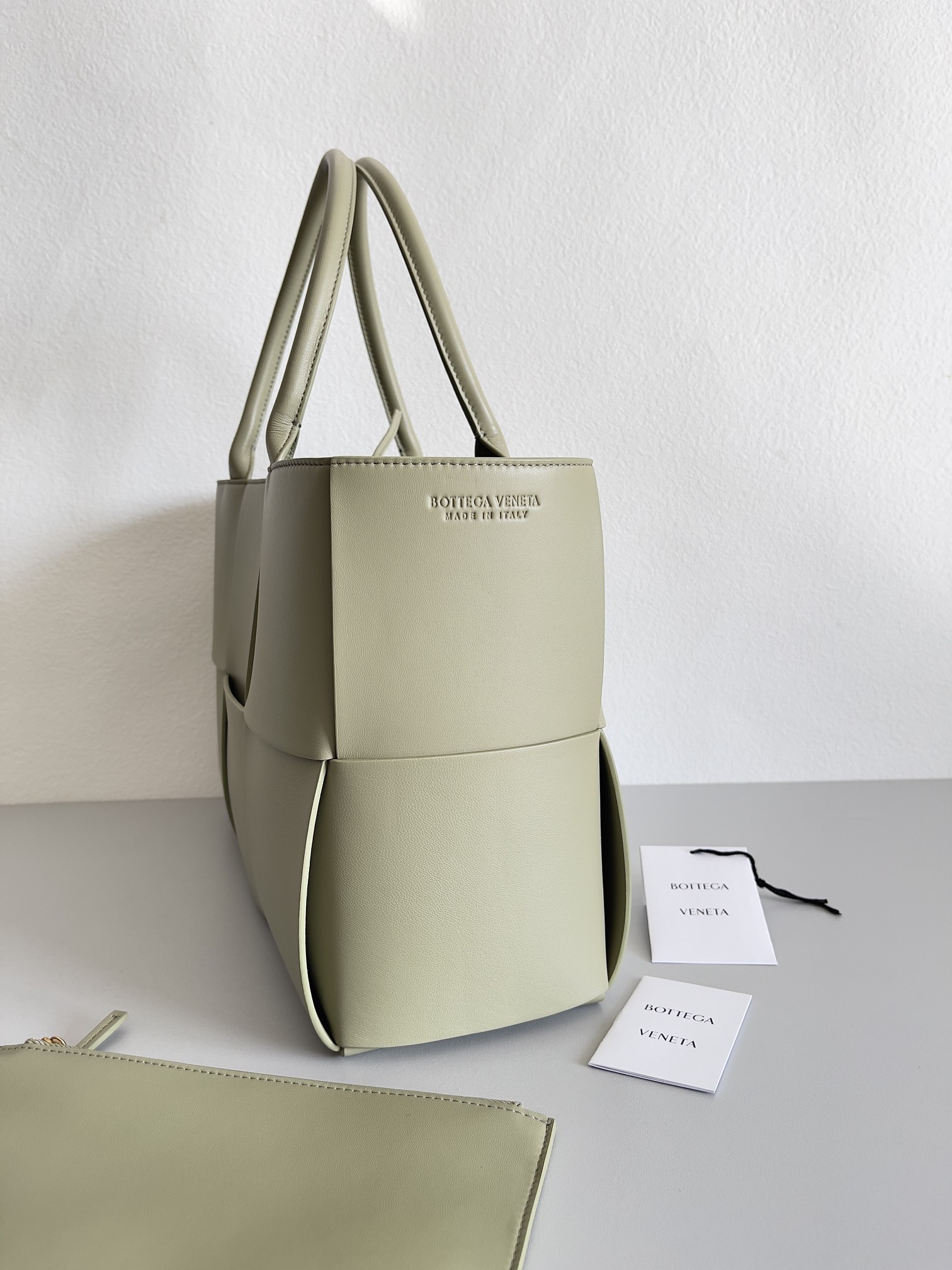 Bottega Veneta Bag - Image 3