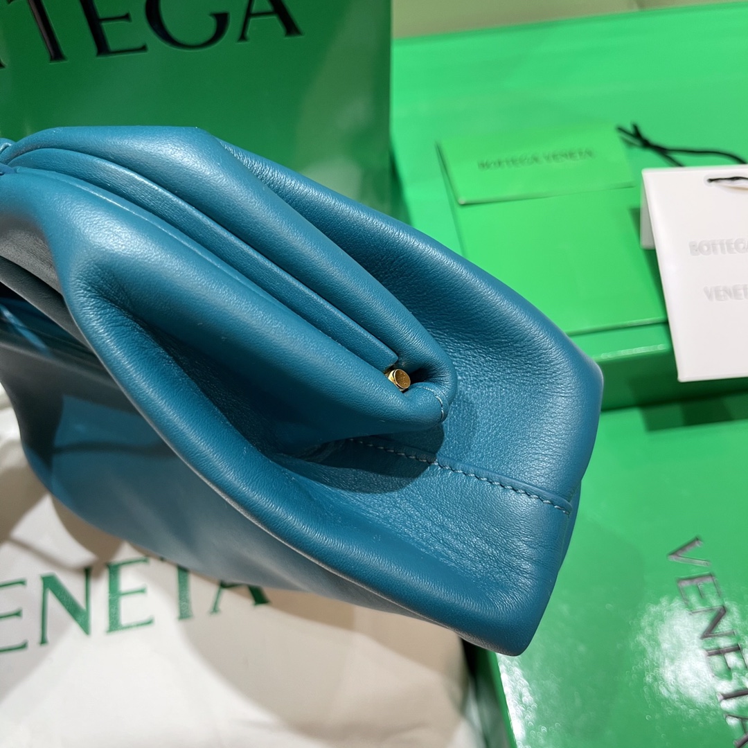 Bottega Veneta Bag - Image 9