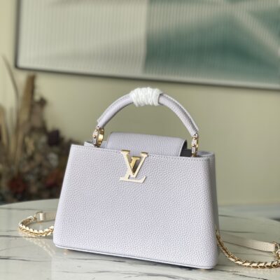 Louis Vuitton Capucines BB Small Handbag in Light Violet
