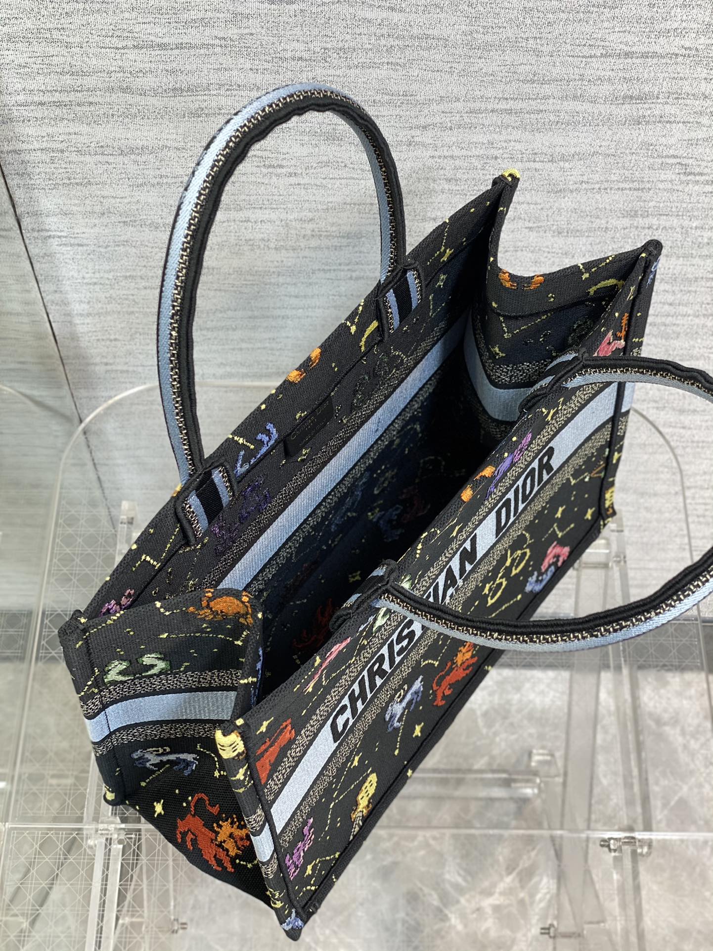 Dior Medium Constellations Tote Bag - Image 10