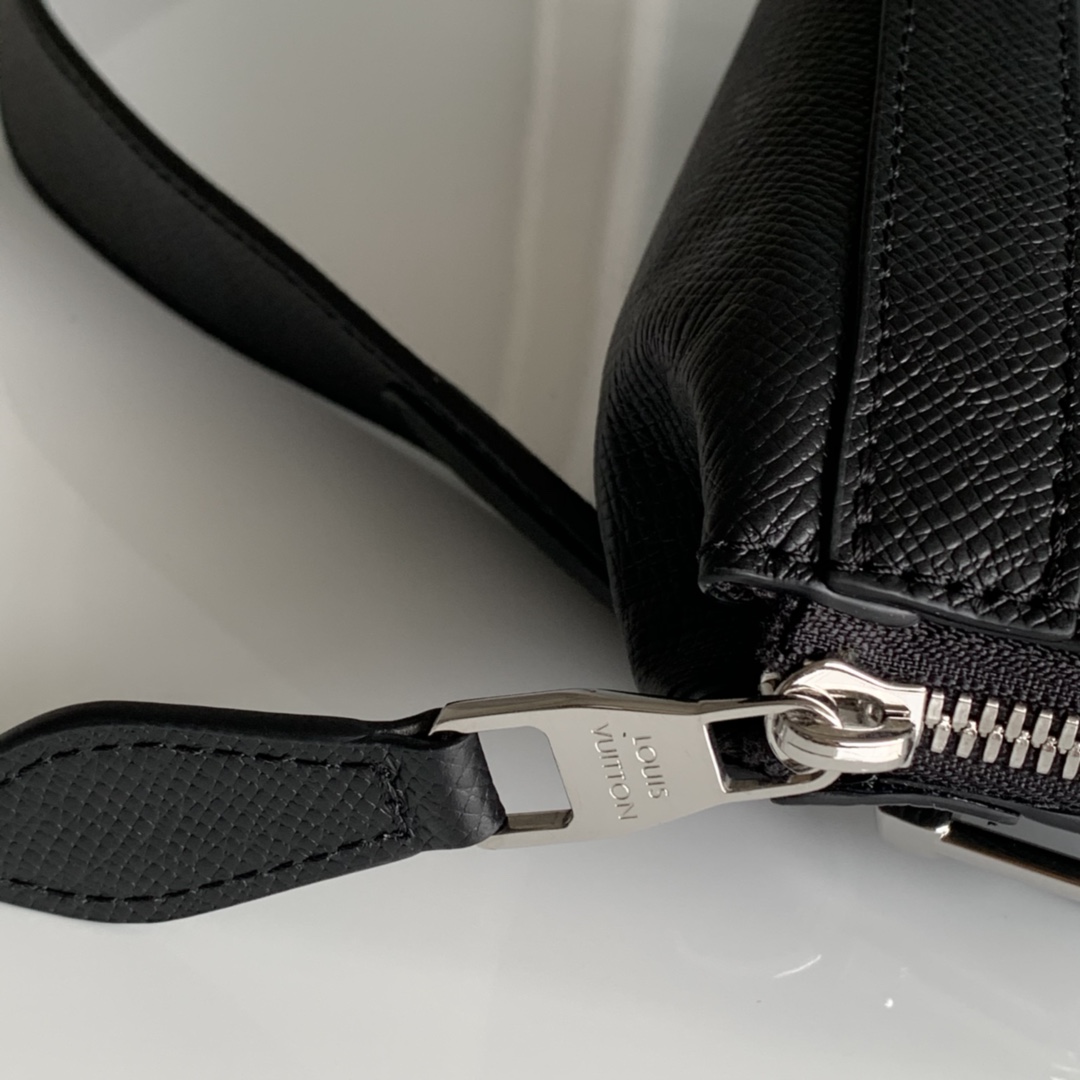 Louis Vuitton Anton Briefcase - Image 8