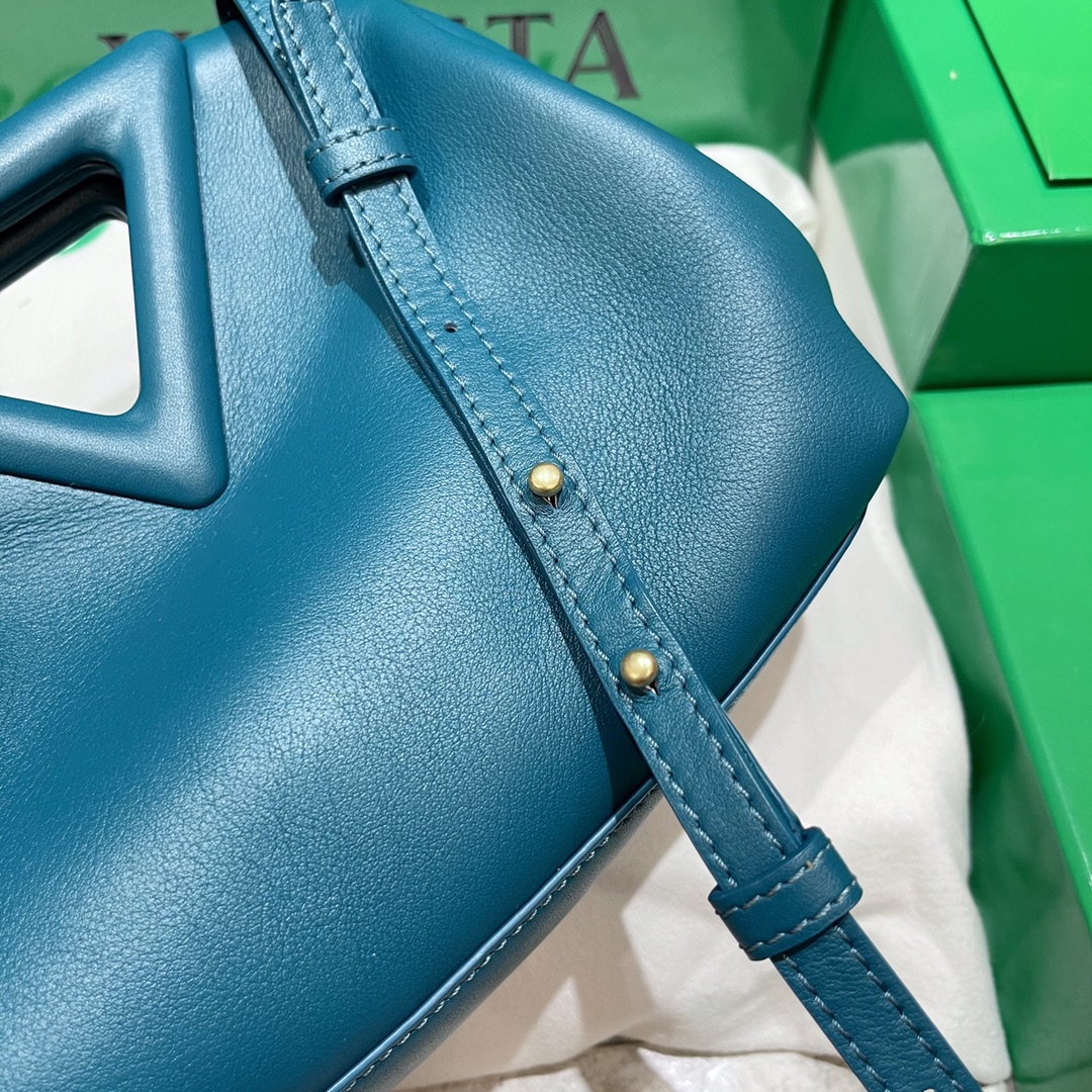 Bottega Veneta Bag - Image 7