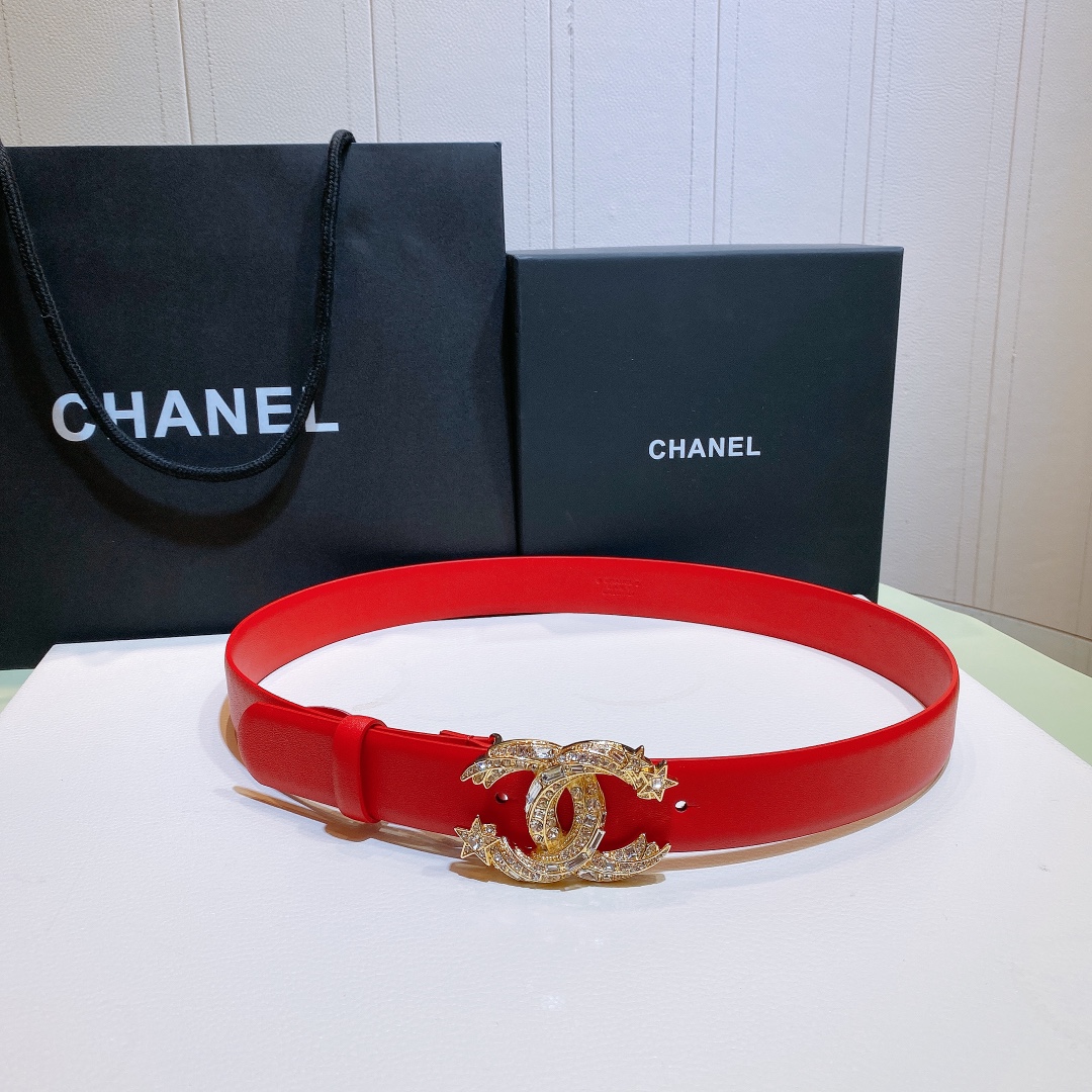 db9bf2_56ddde0adeb84777a210d7b68d6d1341mv2.jpg Chanel CC Buckle Leather Belt - Image 1