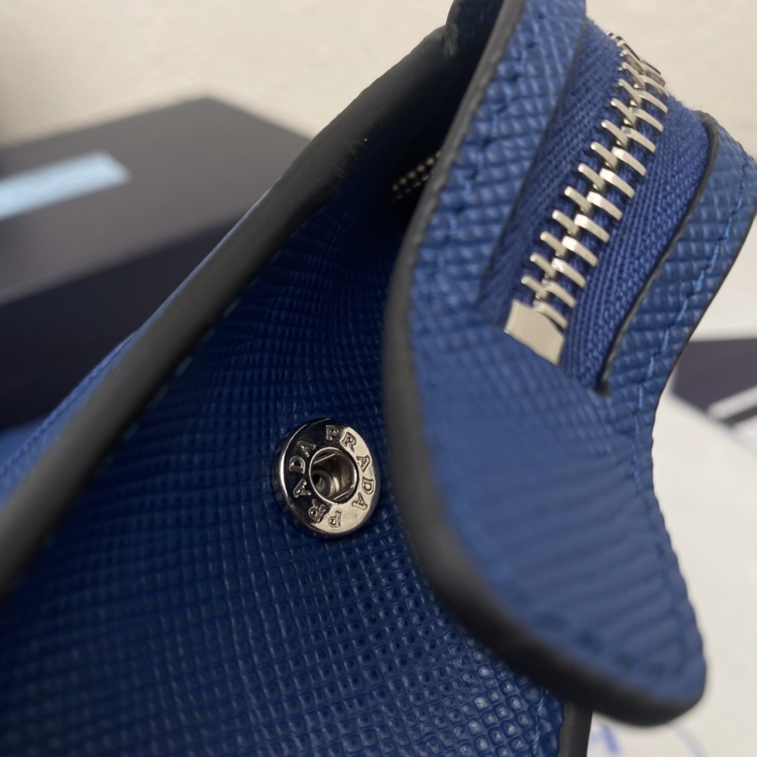 Prada Bags - Image 8